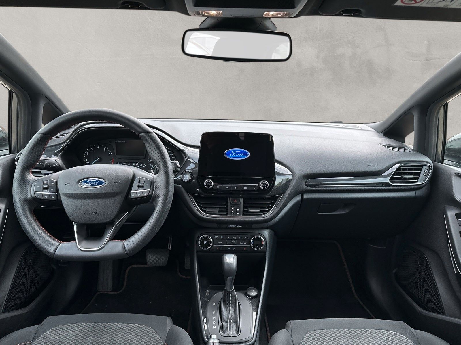 Fahrzeugabbildung Ford Fiesta ST-Line Automatik 5-türig