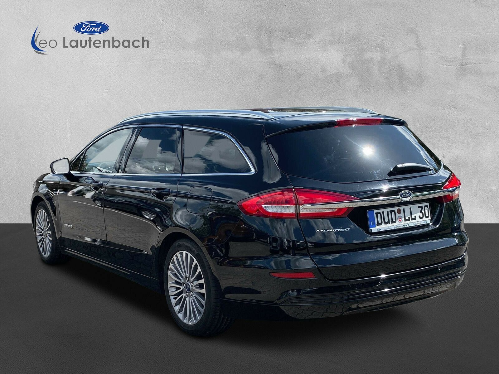 Fahrzeugabbildung Ford Mondeo Hybrid Turnier Automatik