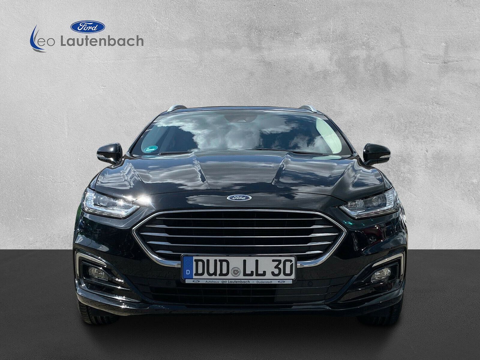 Fahrzeugabbildung Ford Mondeo Hybrid Turnier Automatik