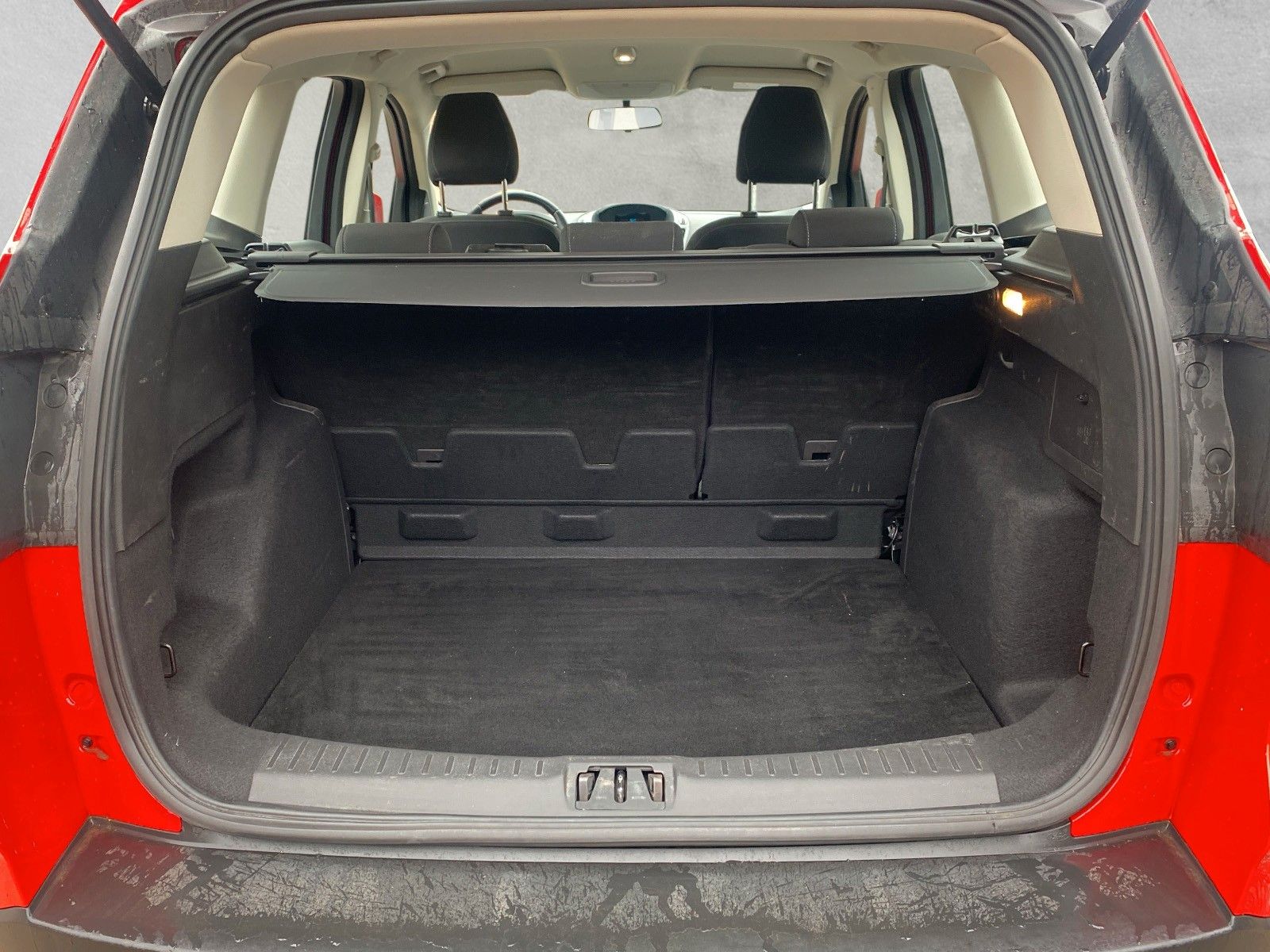 Fahrzeugabbildung Ford Kuga Trend Diesel 2x4