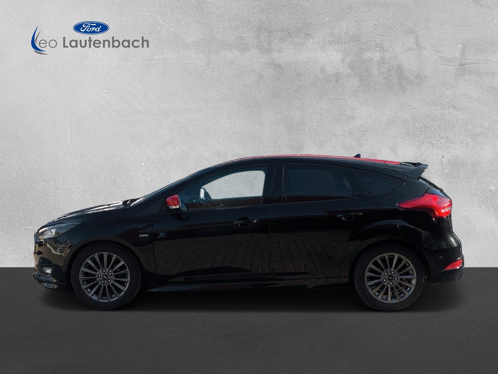 Fahrzeugabbildung Ford Focus Lim. ST-Line Black Edition